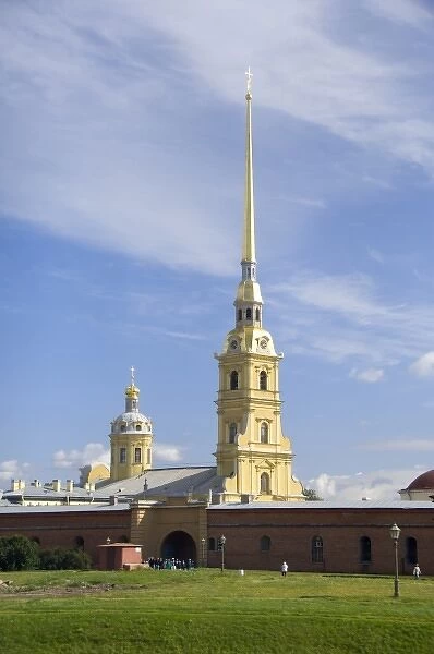 Russia, St. Petersburg, Hare Island, Peter and Paul Fortress. (RF)