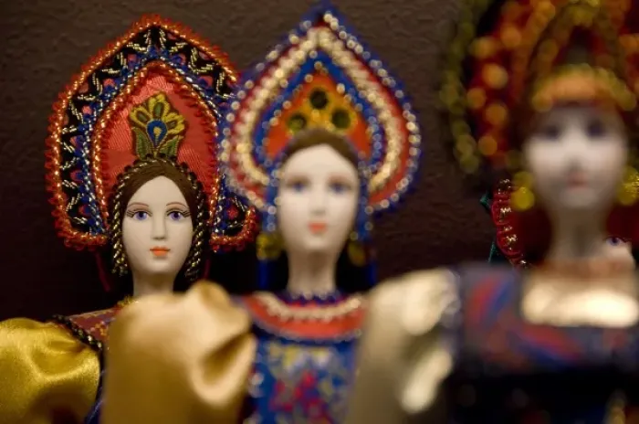 Framed Print : Russia, St. Petersburg. Traditional Russian dolls. (RF) Framed Print : Russia, St. Petersburg. Traditional Russian dolls. (RF)