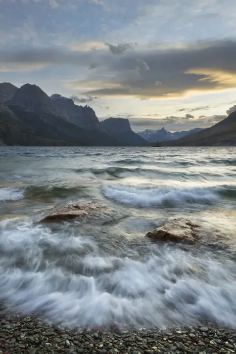 Framed Print : Saint Mary Lake, Glacier National Park, Montana Framed Print : Saint Mary Lake, Glacier National Park, Montana