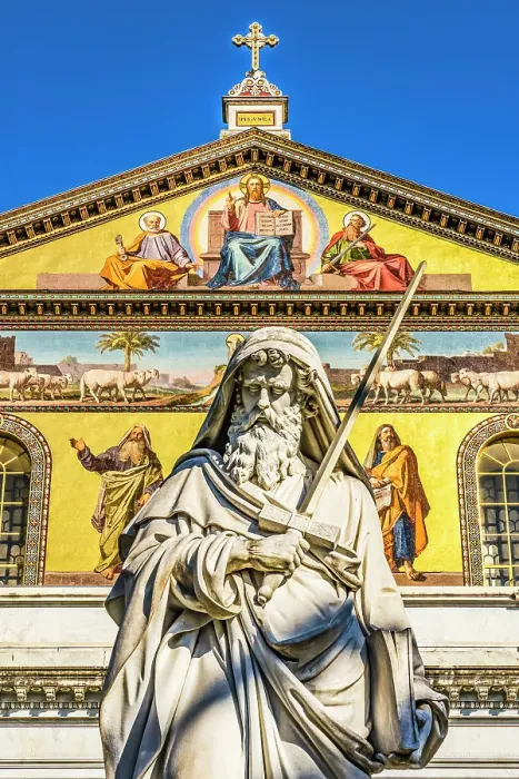 Framed Print : Saint Paul statue facade, Papal Basilica of Saint Paul, Rome, Italy. One of 4 Papal basilicas, established over Saint Paul's burial place in 324 by Emperor Constantine. (Editorial Use Only)