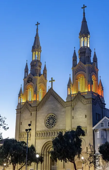 Framed Print : Saint Peter and Paul Church in Washington Square at dusk in San Francisco, California, USA. (Editorial Use Only) Framed Print : Saint Peter and Paul Church in Washington Square at dusk in San Francisco, California, USA. (Editorial Use Only)