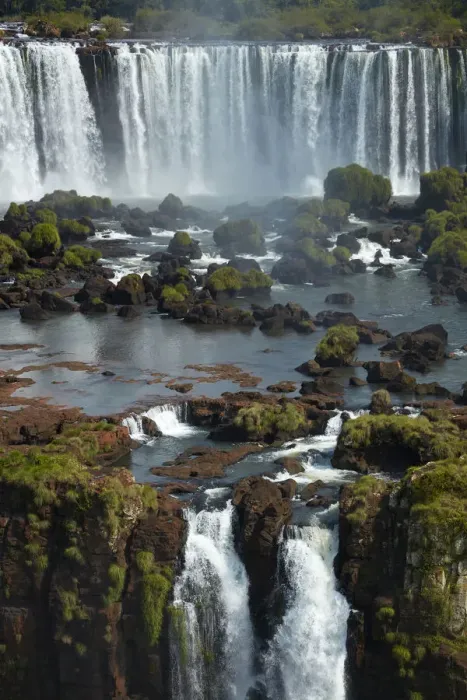 Framed Print : Salto Rivadavia and Salto Tres Musqueteros, Iguazu Falls, Argentina, seen from Brazil