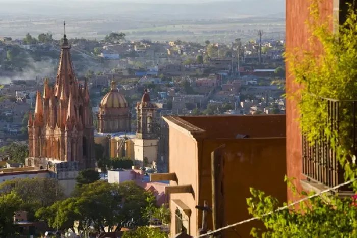 Framed Print : San Miguel Allende & La Parroquia Church San Miguel de Allende, & La Parroquia Church Framed Print : San Miguel Allende & La Parroquia Church San Miguel de Allende, & La Parroquia Church