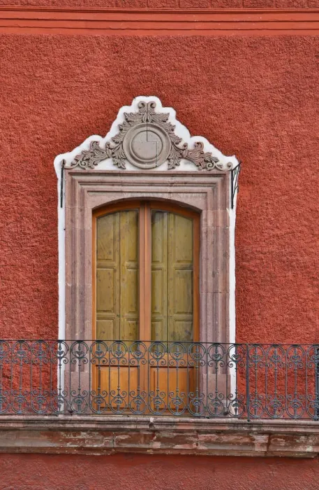Framed Print : San Miguel De Allende, Mexico. Colorful buildings and windows Framed Print : San Miguel De Allende, Mexico. Colorful buildings and windows