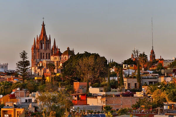 San Miguel De Allende, Mexico. Ornate Parroquia de San Miguel Archangel with city