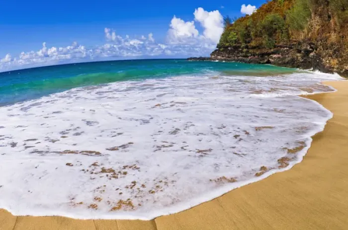 Framed Print : Sand and surf at Hanakapi ai Beach along the Kalalau Trail, Na Pali Coast, Island of Kauai Framed Print : Sand and surf at Hanakapi ai Beach along the Kalalau Trail, Na Pali Coast, Island of Kauai
