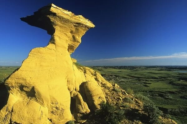 Sandstone badlands formation in the Hell Creek area near Jordan, Montana, USA