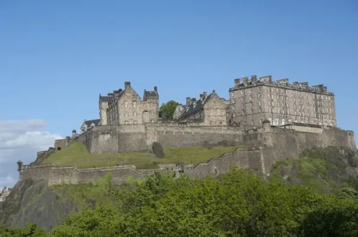 Framed Print : Scotland, Edinburgh. Historic hilltop Edinburgh Castle