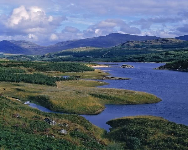 Scotland, Highland, Wester Ross, Loch Garry. An overview of Loch Garry in the Highland of Scotland