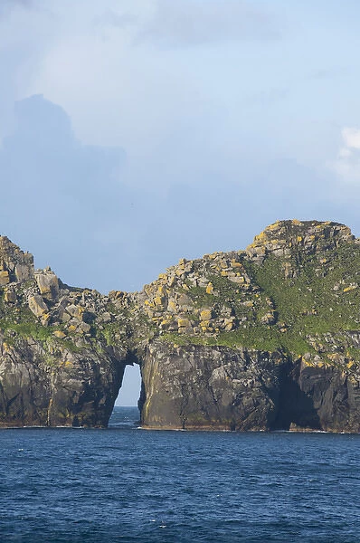 Scotland, North Atlantic, St. Kilda Islands, Outer Hebrides. Dun island right next
