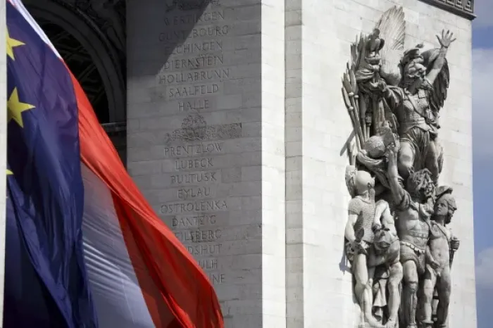 Framed Print : The sculpture of the Departure of the Volunteers in 1792 on the Arc de Triomphe. Paris Framed Print : The sculpture of the Departure of the Volunteers in 1792 on the Arc de Triomphe. Paris
