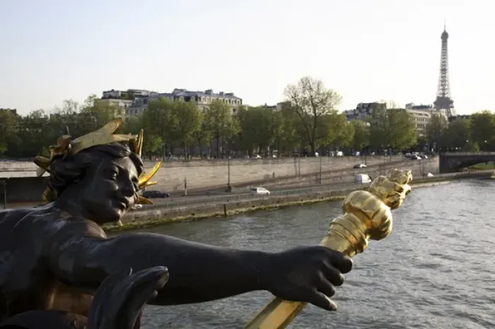 Framed Print : The sculpture on the Pont Alexandre III with River Seine and Eiffel Tower in the background Framed Print : The sculpture on the Pont Alexandre III with River Seine and Eiffel Tower in the background