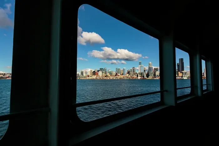 Framed Print : Seattle skyline from a Puget Sound ferry on Elliott Bay, Washington State, USA Framed Print : Seattle skyline from a Puget Sound ferry on Elliott Bay, Washington State, USA