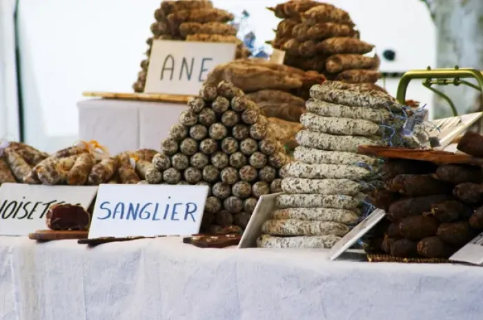 Framed Print : selling sausages of donkey, cow, wild boar and more at The market in Carpentras, Vaucluse