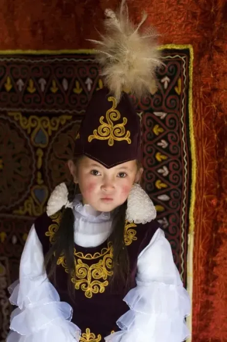Framed Print : Seven year old girl at Altai Eagle Festival, Kharalgsh (MR) Framed Print : Seven year old girl at Altai Eagle Festival, Kharalgsh (MR)