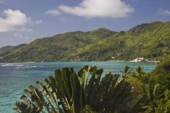 Framed Print : Seychelles, Mahe Island, Anse Royale Bay, view from Le Relax Hotel Framed Print : Seychelles, Mahe Island, Anse Royale Bay, view from Le Relax Hotel