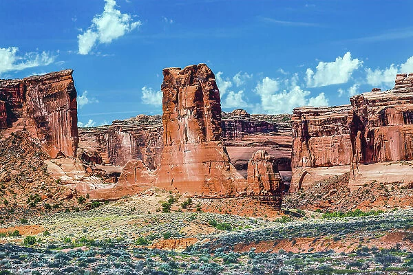 Sheep Rock Tower of Babel Formations, Arches National Park, Moab, Utah, USA