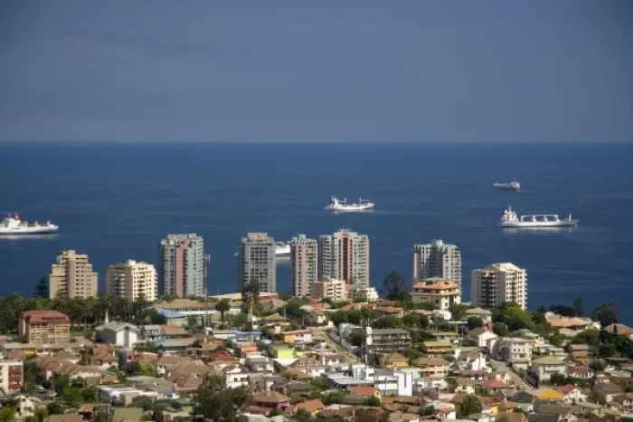 Framed Print : Ships off the coast of Valparaiso, Chile