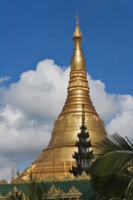 Framed Print : Shwedagon Pagoda, Yangon, Myanmar