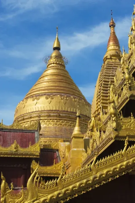 Framed Print : Shwezigon Pagoda, Bagan, Mandalay Region, Myanmar