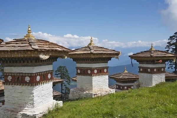 Sindokha Dzong, Dochu La Pass, between Thimphu and Punakha, Bhutan