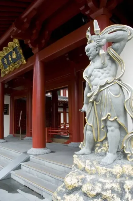 Framed Print : Singapore (Sanskrit for Lion City). Chinatown, Buddha Tooth Relic Temple. Traditional Framed Print : Singapore (Sanskrit for Lion City). Chinatown, Buddha Tooth Relic Temple. Traditional