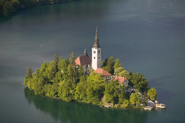 SLOVENIA-GORENJSKA-Bled: Lake Bled View from Mala Osojnica hill