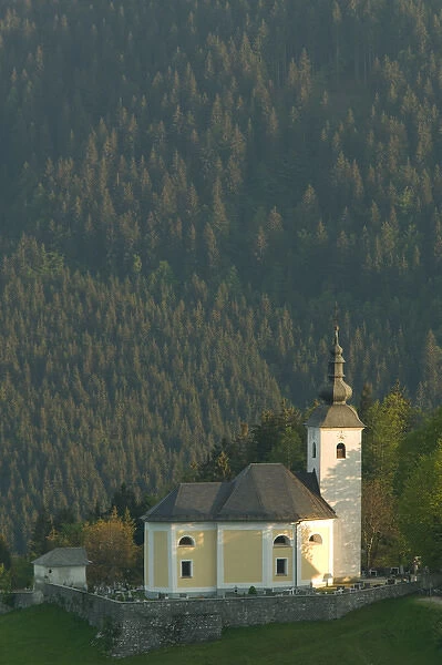 SLOVENIA-GORENJSKA-Sorica: Jelovica Hills Landscape  /  Town Church