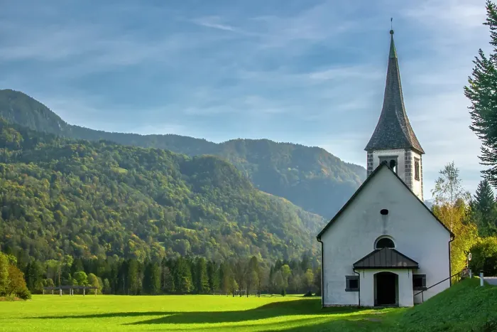 Framed Print : Slovenia, Mojstrana. Church in Triglav National Park. ©Cathy & Gordon Illg / Jaynes Gallery / DanitaDelimont.com Framed Print : Slovenia, Mojstrana. Church in Triglav National Park. ©Cathy & Gordon Illg / Jaynes Gallery / DanitaDelimont.com