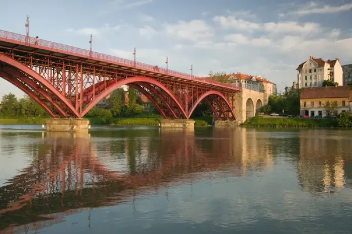Framed Print : SLOVENIA-Stajerska-Maribor: Old Maribor Bridge & Drava River / Sunset Framed Print : SLOVENIA-Stajerska-Maribor: Old Maribor Bridge & Drava River / Sunset