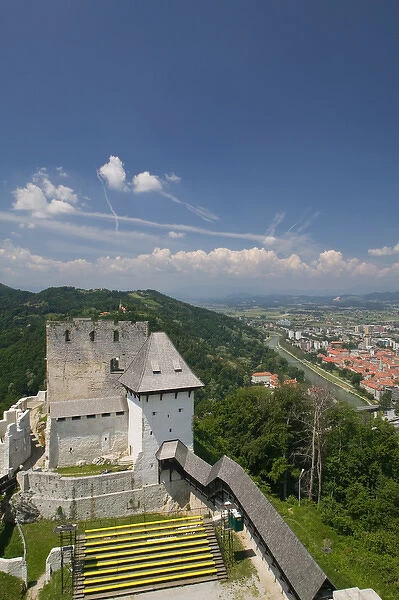 SLOVENIA-STAJERSKA (Styria) -Celje: Town View with Celje Castle  /  Daytime  /  Summer