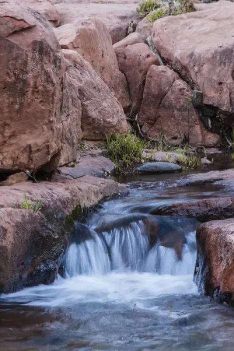 Framed Print : Small Cascade in Oak Creek, Sedona Arizona Framed Print : Small Cascade in Oak Creek, Sedona Arizona