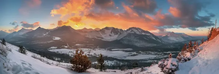 Framed Print : Snowy mountain scenic. (AI Generated)