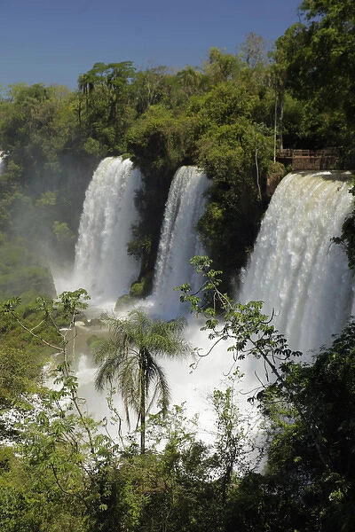 South America, Argentina, Iguacu Falls in sun