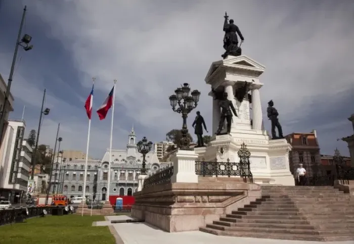 Framed Print : South America, Chile, Valparaiso. Monumento a los Heroes de Iquique in front of the Armada de Chile Framed Print : South America, Chile, Valparaiso. Monumento a los Heroes de Iquique in front of the Armada de Chile