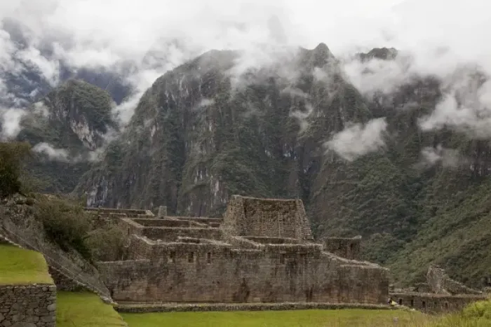 Framed Print : South America, Peru, Machu Picchu. Foggy mountains next to ruins. (UNESCO World Heritage Framed Print : South America, Peru, Machu Picchu. Foggy mountains next to ruins. (UNESCO World Heritage