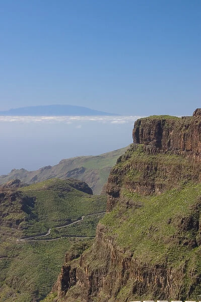 05. Spain, Canary Islands, Tenerife, mountain road looking to La Gomera