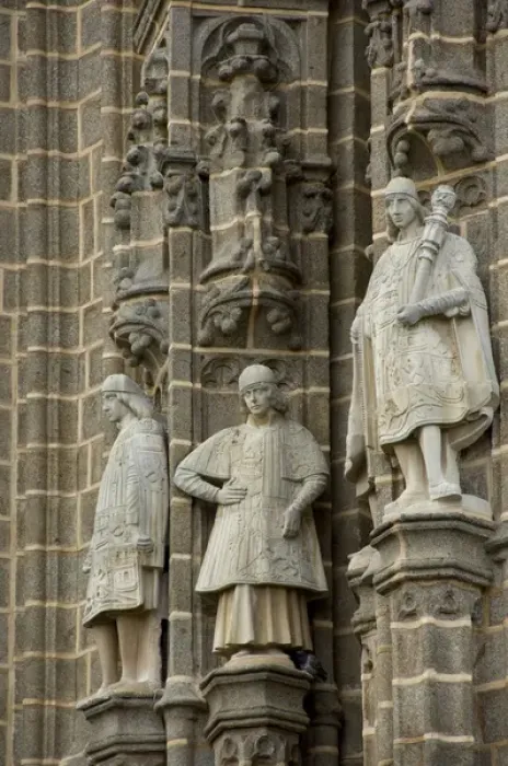 Framed Print : Spain, Castilla-La Mancha, Toledo. Statues on exterior church walls
