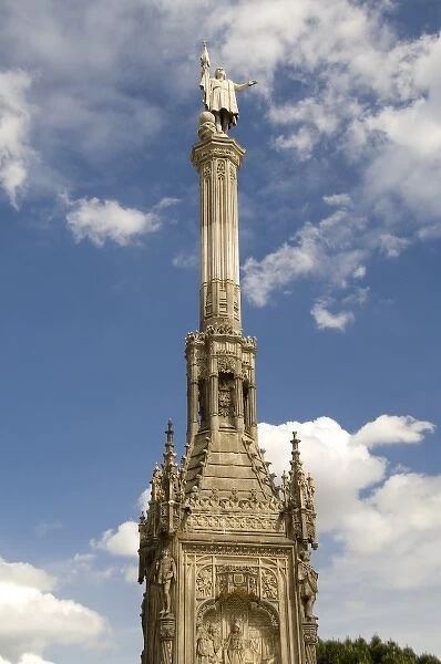 Spain, Madrid. Columbus Square & monument