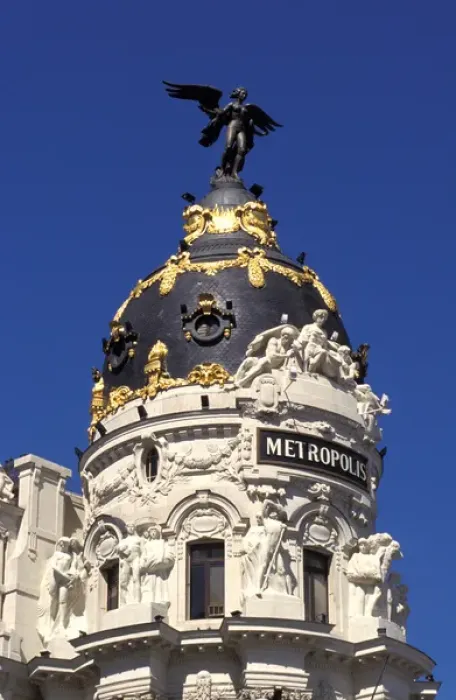 Framed Print : Spain, Madrid, Gran Via. Metropolis building Framed Print : Spain, Madrid, Gran Via. Metropolis building