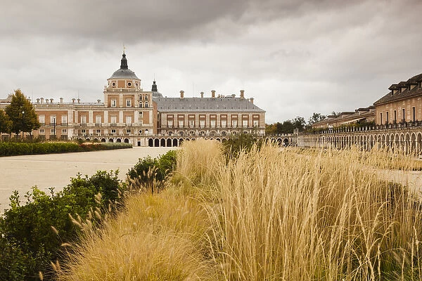 Spain, Madrid Region, Aranjuez, The Royal Palace at Aranjuez, exterior