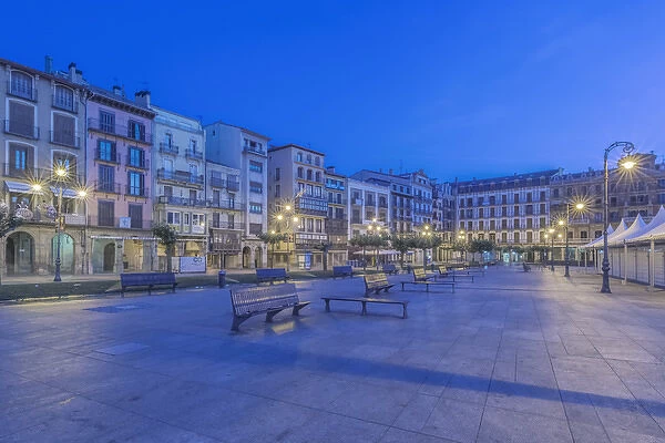 Spain, Pamplona, Plaza del Castillo at Dawn