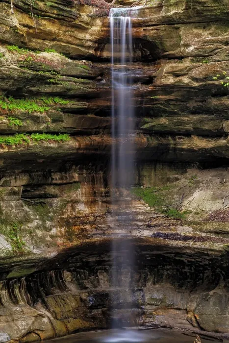 Framed Print : St. Louis Canyon Waterfall In Starved Rock State Park, Illinois, USA
