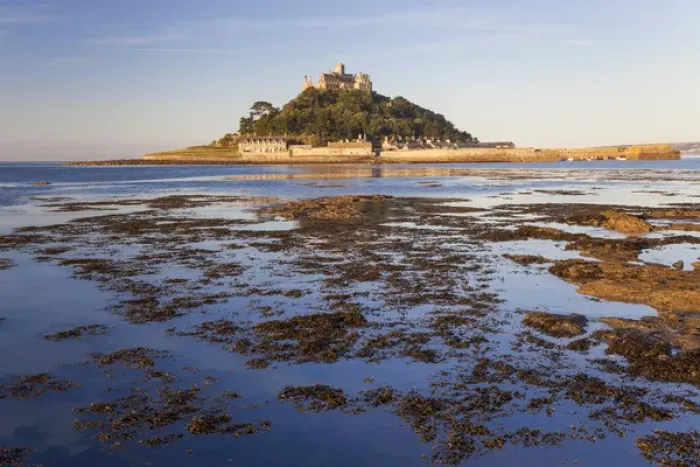 Framed Print : St Michaels Mount at dawn, Marazion, Cornwall, England Framed Print : St Michaels Mount at dawn, Marazion, Cornwall, England
