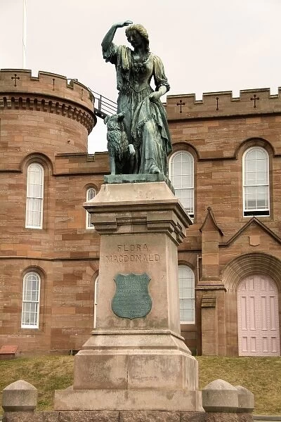 Statue to heroine Flora Macdonald in front of the famous Inverness Castle in quaint