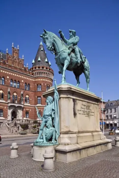 Framed Print : Statue of Magnus Stenbock, Swedish military and diplomatic figure, town hall, Helsingborg Framed Print : Statue of Magnus Stenbock, Swedish military and diplomatic figure, town hall, Helsingborg