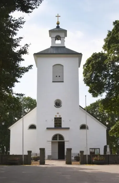 Framed Print : The Stenbrohult parish church where Linnaeus father was priest. Smaland region. Sweden, Europe Framed Print : The Stenbrohult parish church where Linnaeus father was priest. Smaland region. Sweden, Europe