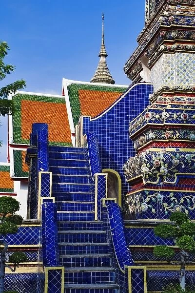 Steps leading up the Phra Si Sanphet Chedi, Bangkok, Thailand