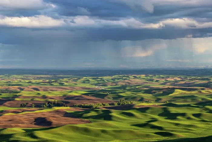 Framed Print : Stormy clouds over rolling hills from Steptoe Butte near Colfax, Washington State, USA Framed Print : Stormy clouds over rolling hills from Steptoe Butte near Colfax, Washington State, USA