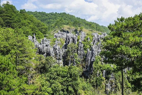 Sugong Coffins in the rock cliffs, Sagada, Luzon, Philippines